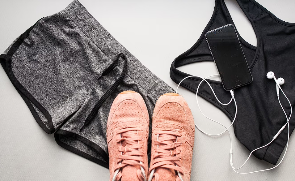 How to Choose the Right Workout Clothes for Your Body Type